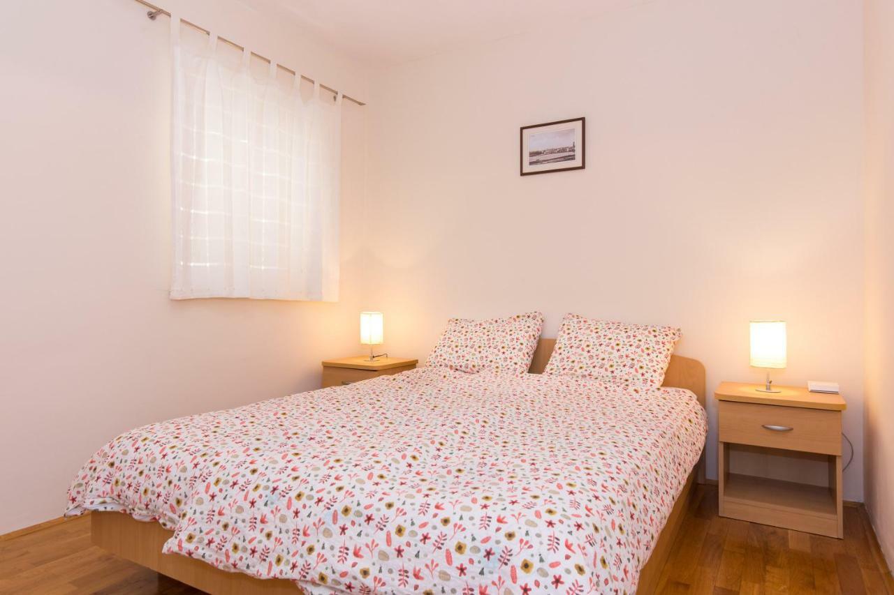 קרק Apartments Marta מראה חיצוני תמונה