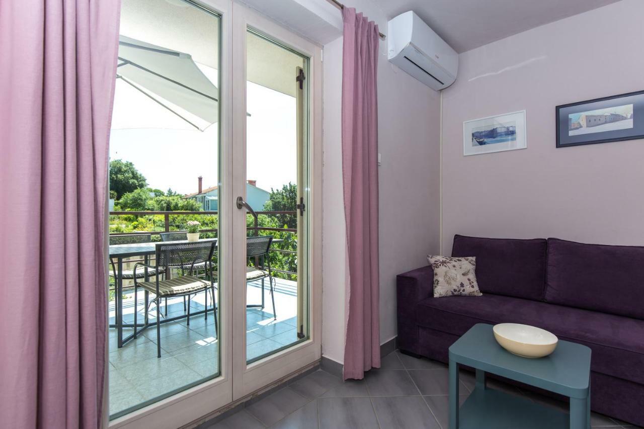 קרק Apartments Marta מראה חיצוני תמונה